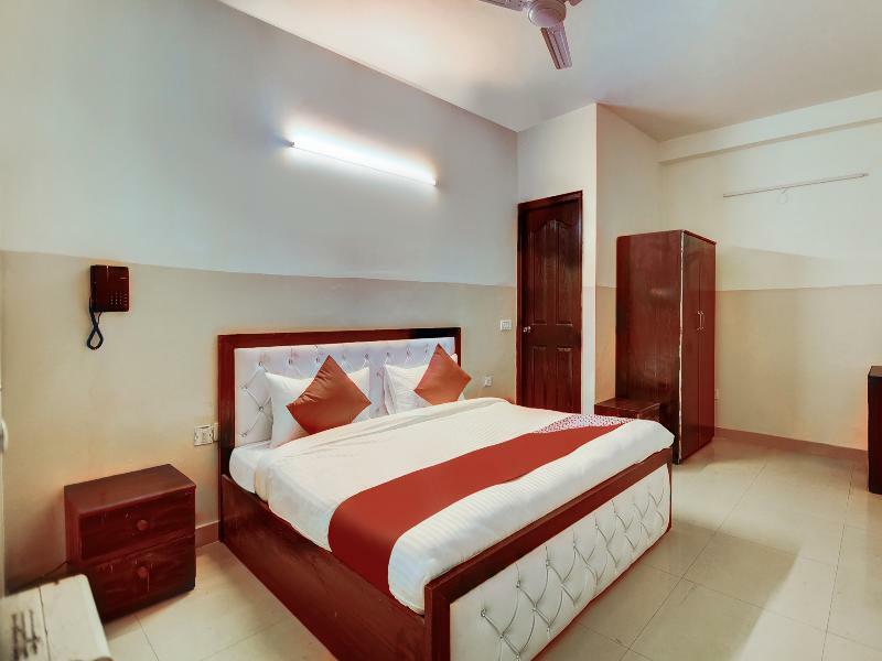 Oyo 28461 Royal Stay Inn Delhi (National Capital Territory of India) Exterior foto